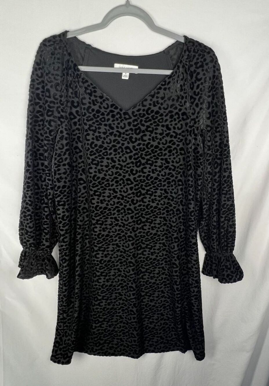 NINE WEST Size 8 Black Leopard Velvet Burnout Dress Long Sleeve Ruffle Shift